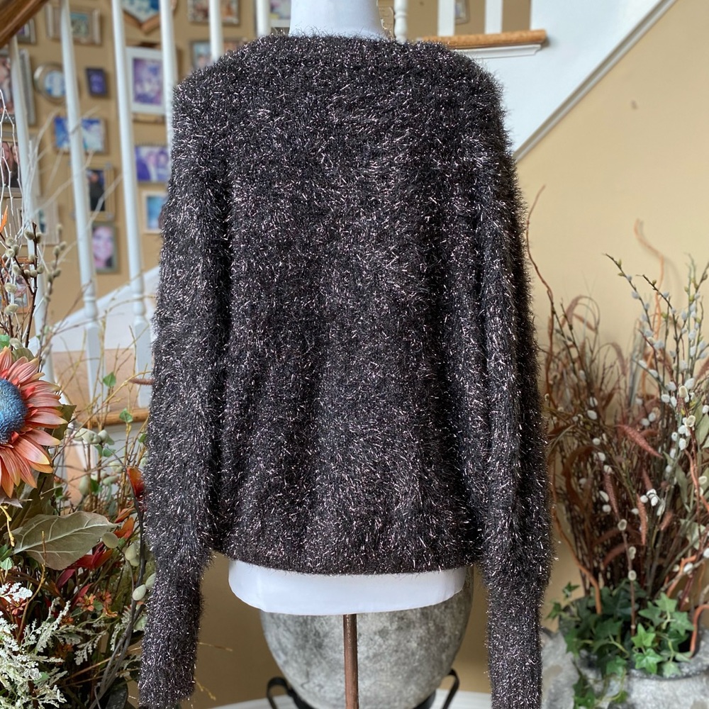 Zara Knit Large Gray Fuzzy Metallic Balloon Sleeve Sweater. - Picture 5 of 6
